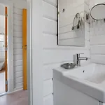 Iulger - 30km From The Sea By Interhome Nyaraló
